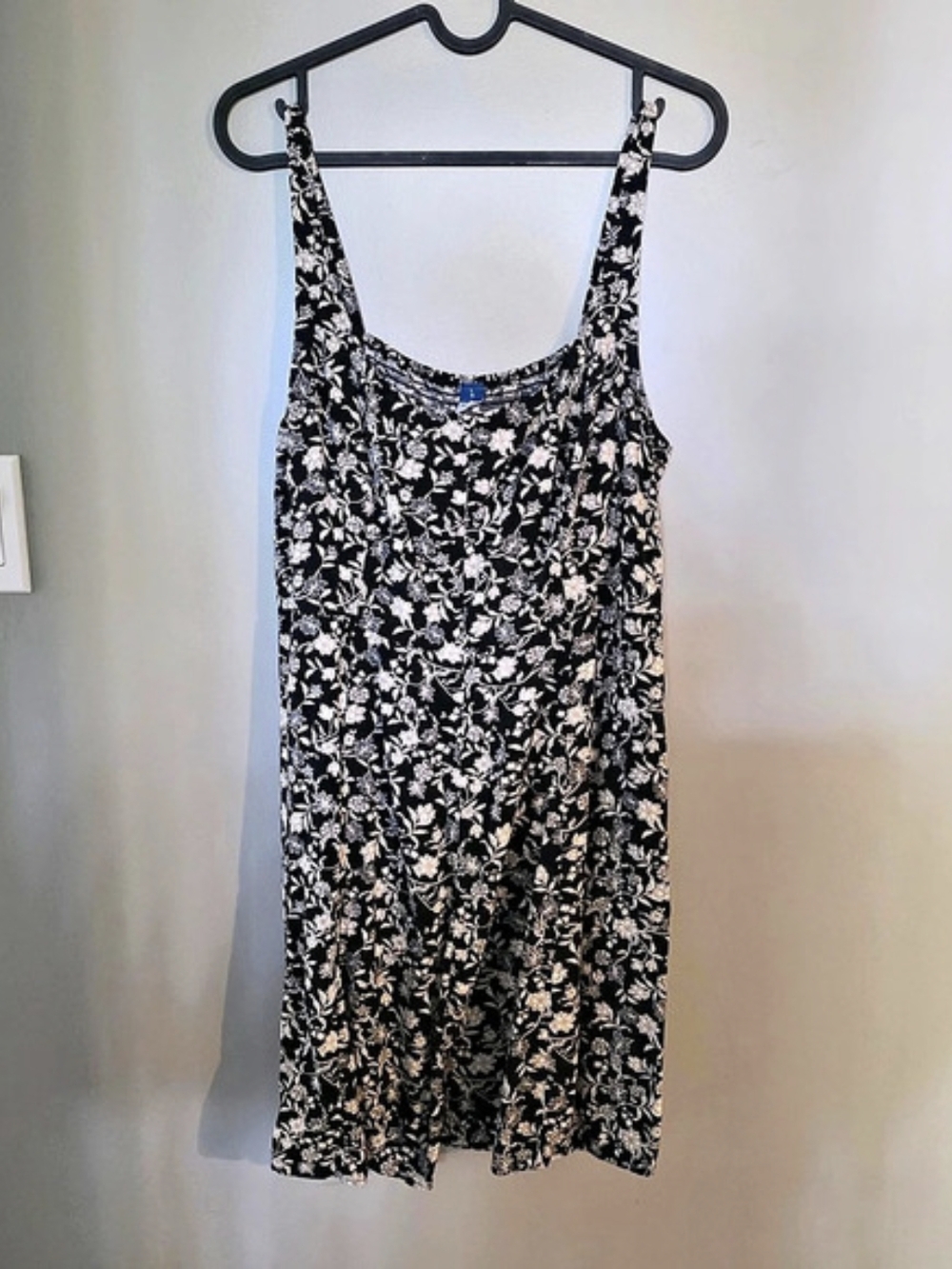 Old Navy Floral Mini Dress in Black & Pink